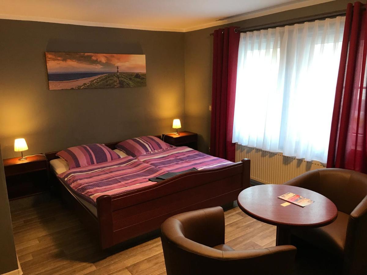 Pension Am Stadtrand Zerbst Dış mekan fotoğraf