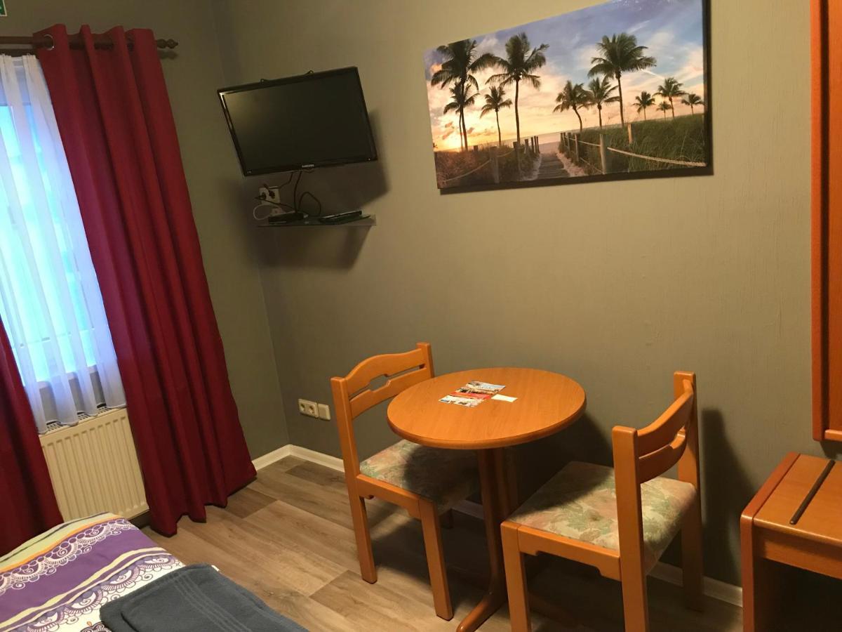 Pension Am Stadtrand Zerbst Dış mekan fotoğraf